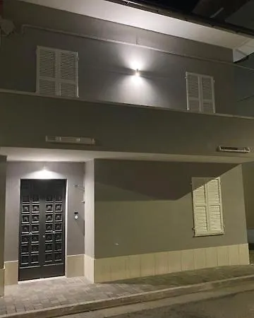 Lejlighed Casa Elena A Due Passi Dal Mare